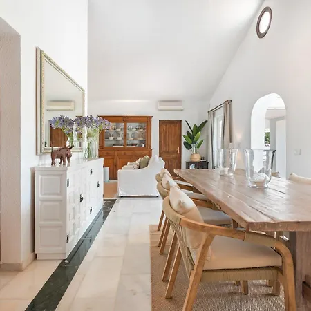 Villa Casa Real *